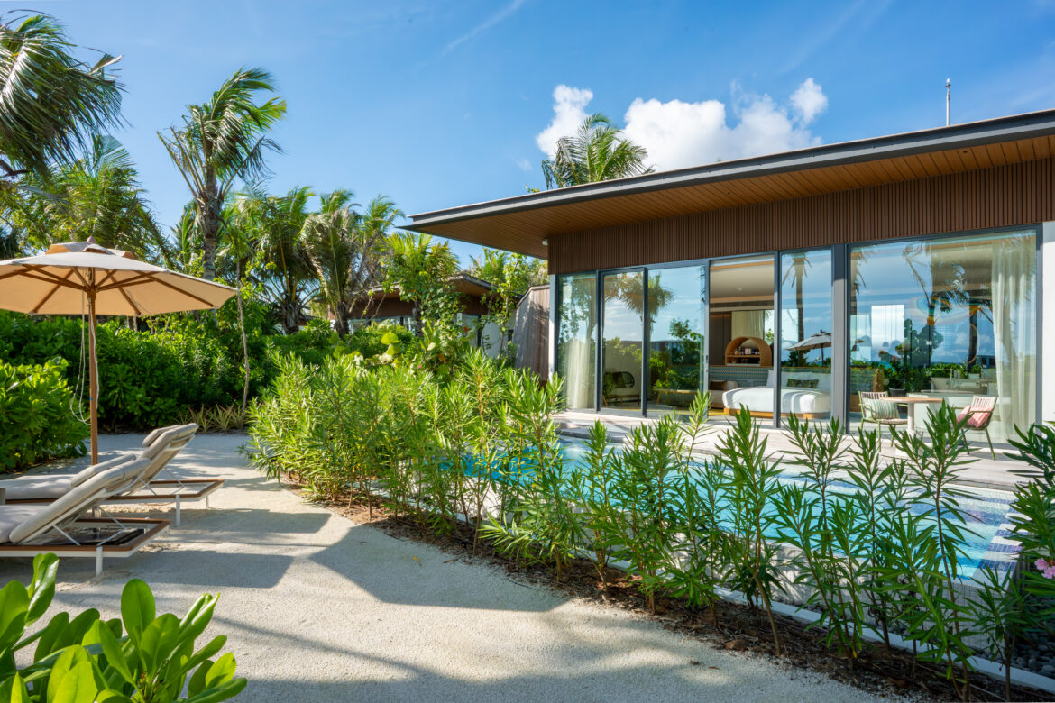 Family Beach Villa (1)